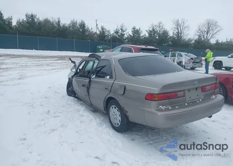1999 Toyota Camry Le из США, поврежденный, VIN 4T1BG22K3XU914188